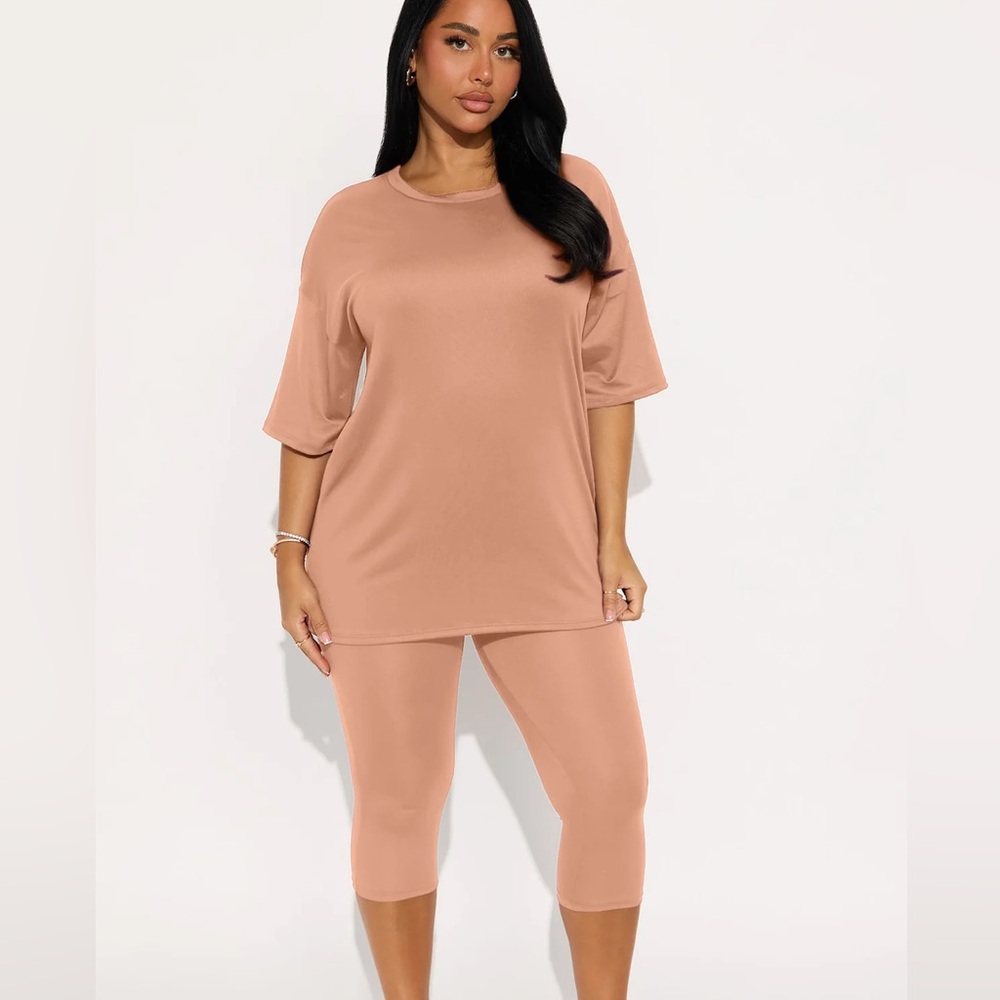 Weekend Vibes Cozy Two-Piece Lounge Set NEW 🏷️